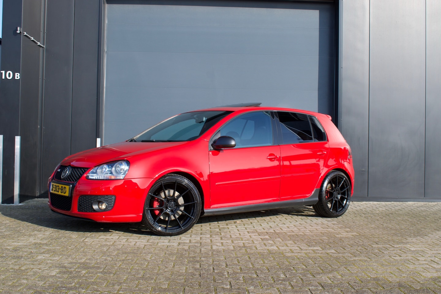 Volkswagen Golf - 2.0 TFSI GTI DSG | Pano, Stage 1,Xenon | - AutoWereld.nl