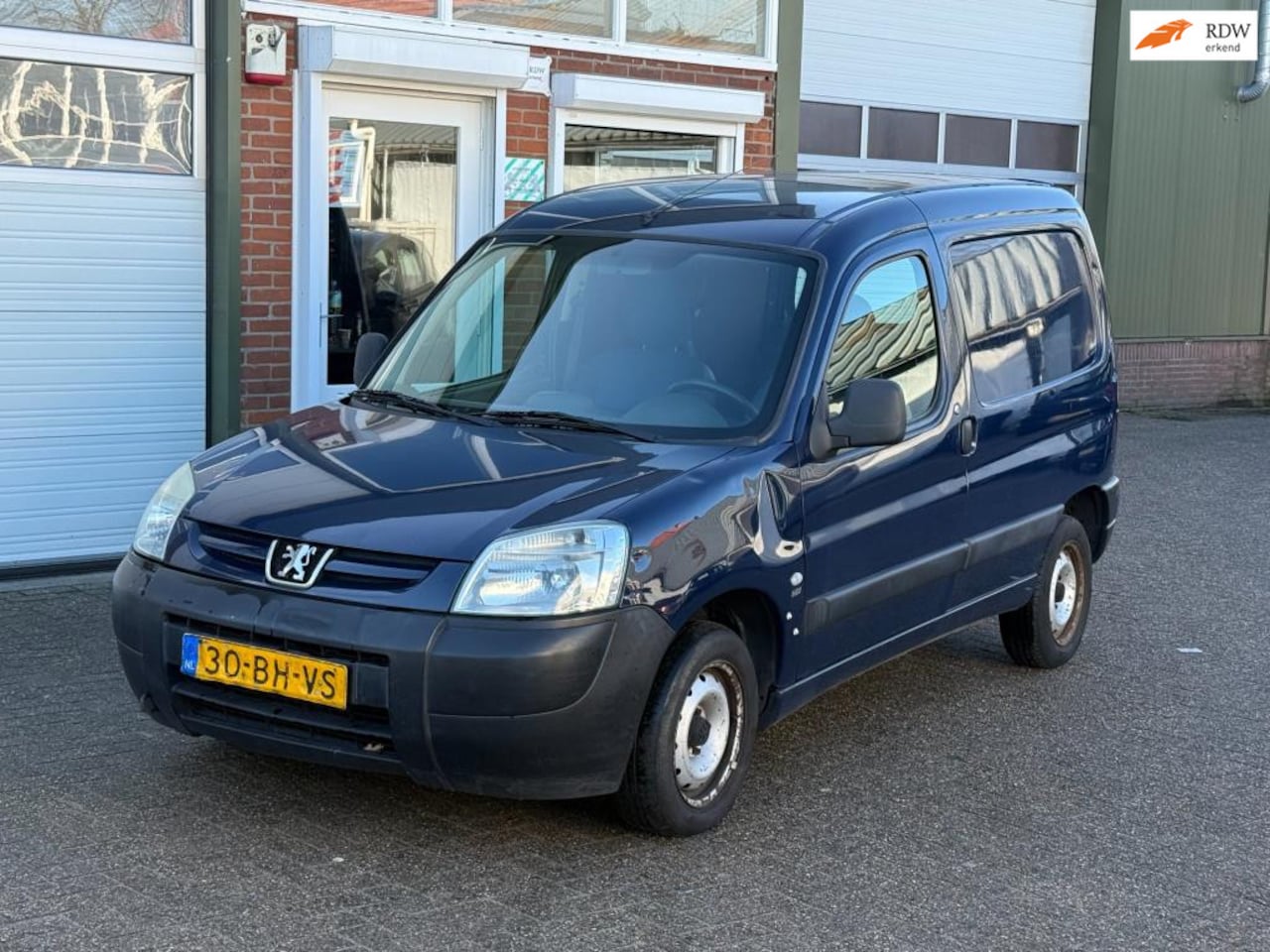 Peugeot Partner - 170C 2.0 HDI Avantage EXPORT / HANDEL / - AutoWereld.nl