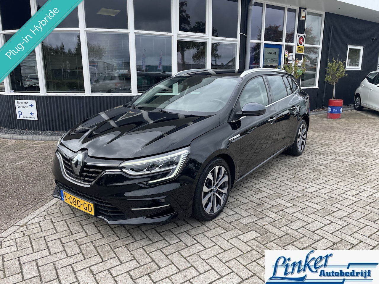 Renault Mégane E-Tech - Estate 1.6 Plug-In Hybrid 160 Business Edition One - AUTOMAAT CAMERA NAVI AIRCO - AutoWereld.nl