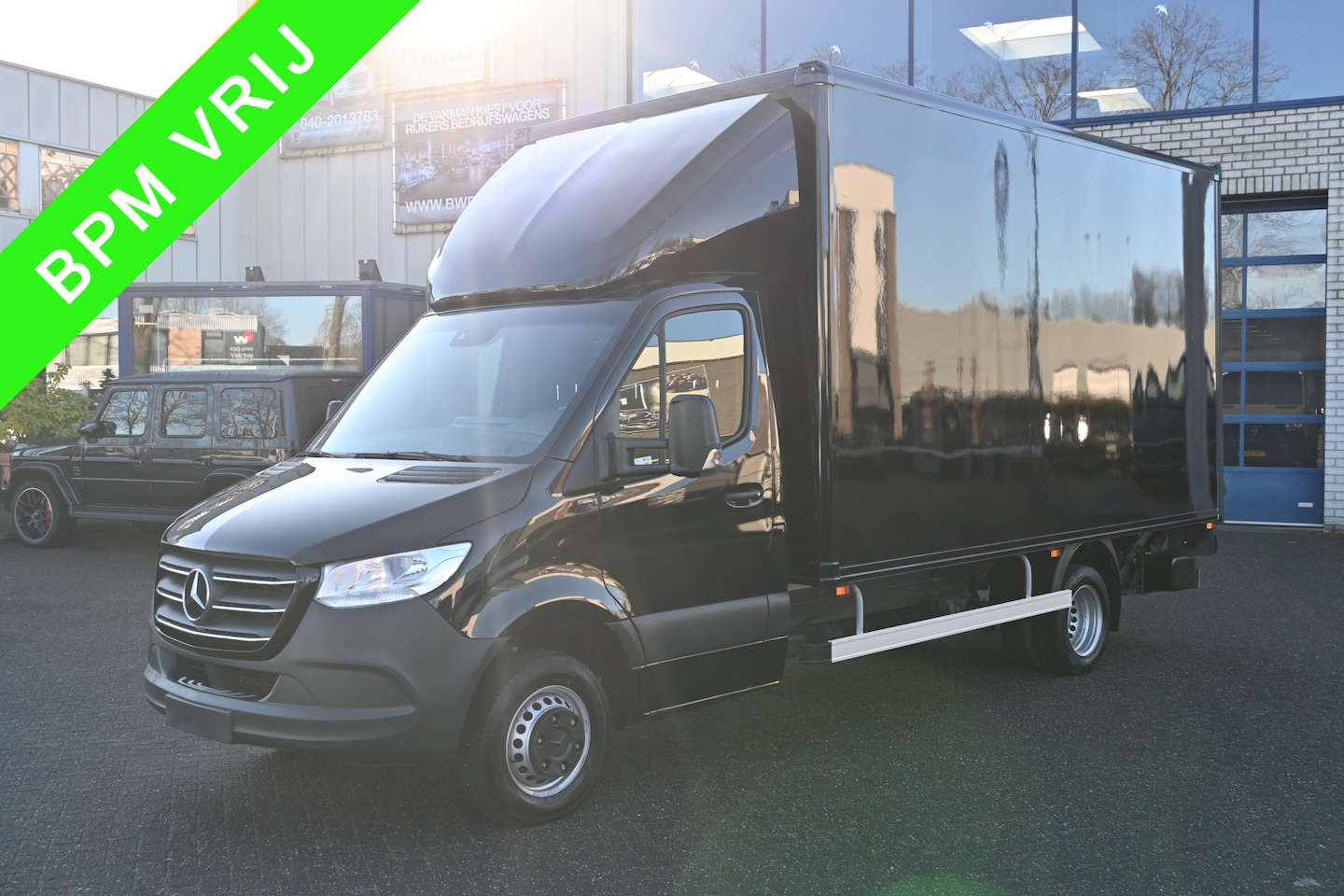 Mercedes-Benz Sprinter - 516 CDI L3 Bakwagen met laadklep Dhollandia klep 1000 KG, 10.25 MBUX met camera, Geveerde - AutoWereld.nl