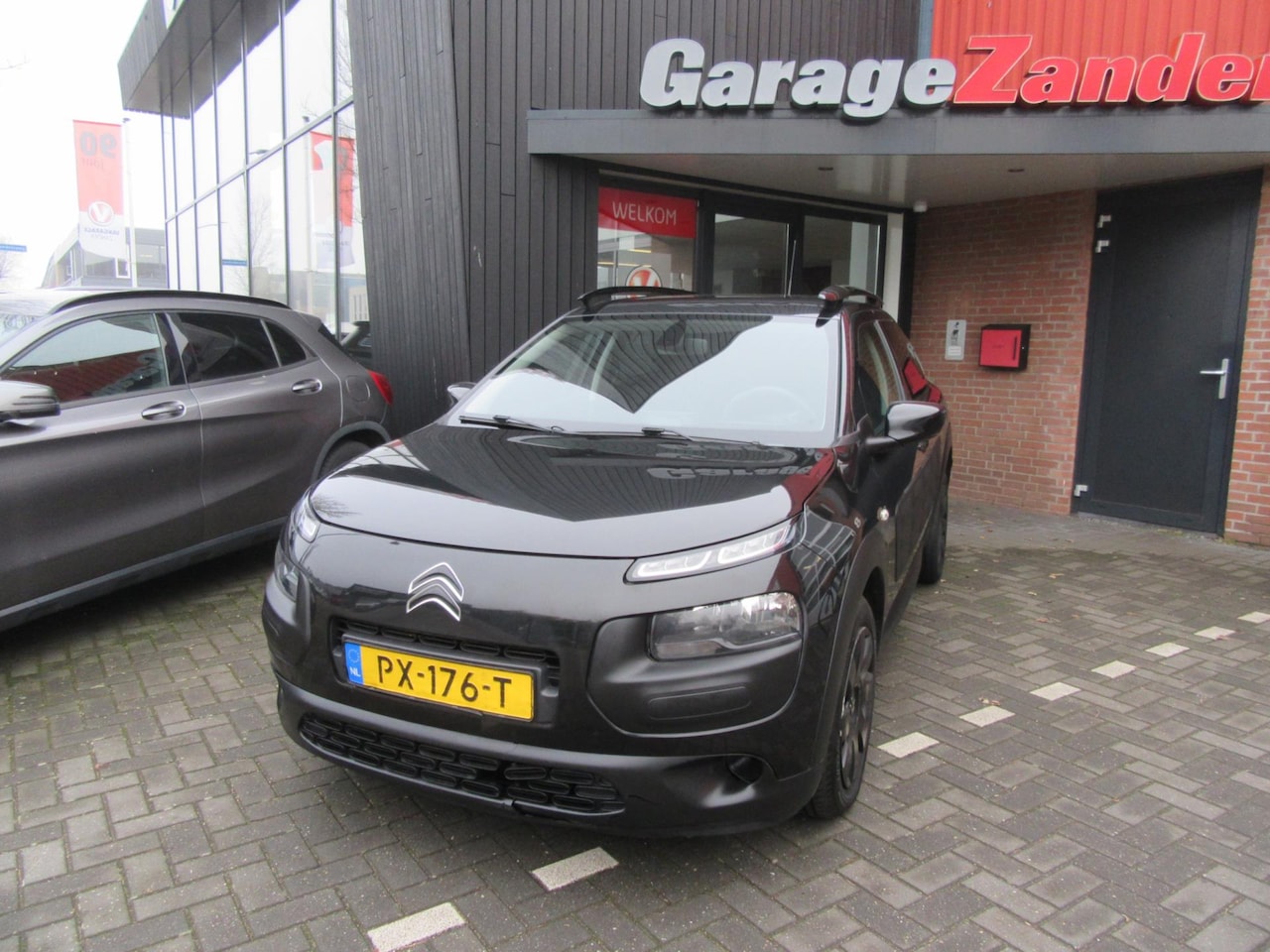 Citroën C4 Cactus - 1.2 PureTech Shine 1.2 PureTech Shine - AutoWereld.nl