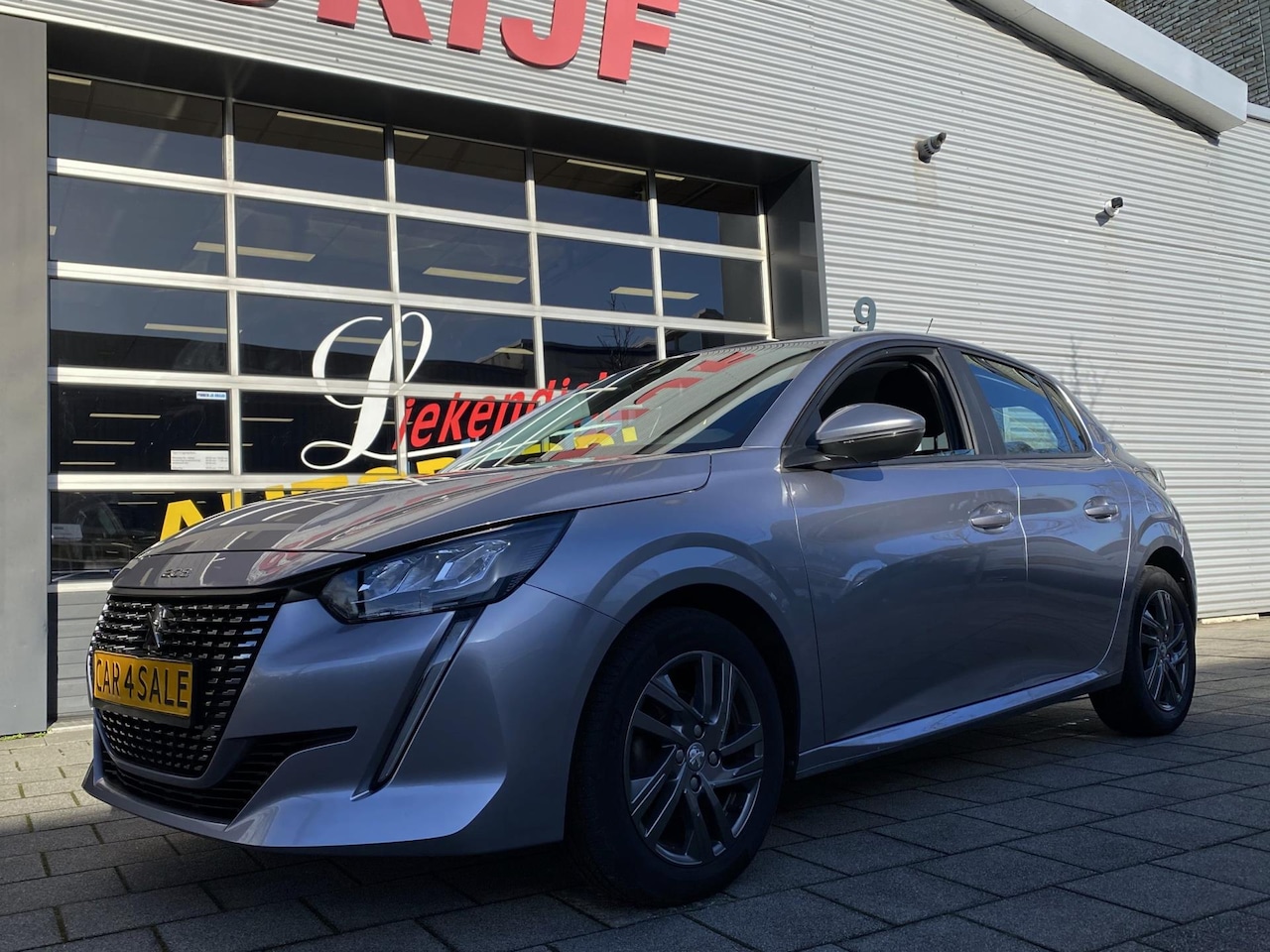 Peugeot 208 - 1.2 PureTech Active Pack 46.000 KM - Apple CarPlay / Navigatie I Airco I LED I PDC I Sport - AutoWereld.nl