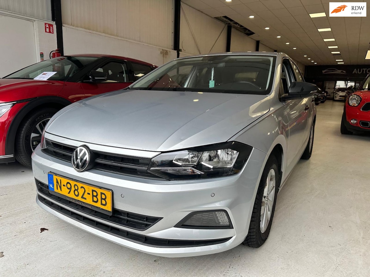 Volkswagen Polo - 1.0 MPI Trendline 1.0 MPI Trendline - AutoWereld.nl