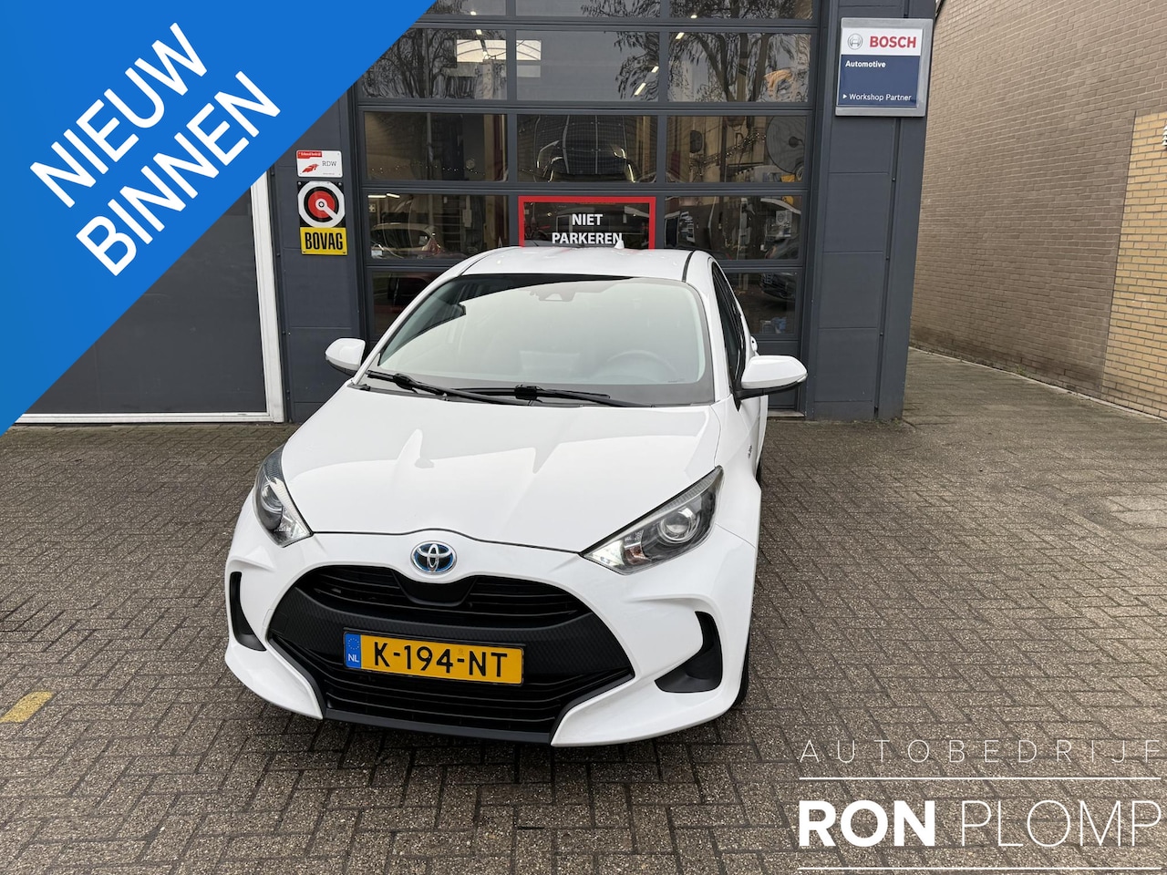 Toyota Yaris - 1.5 Hybrid Active / Airco clima/ Apple carplay/ Camera/ Cruise/ - AutoWereld.nl