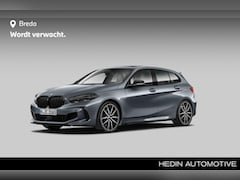 BMW 1-serie - M135i xDrive High Executive
