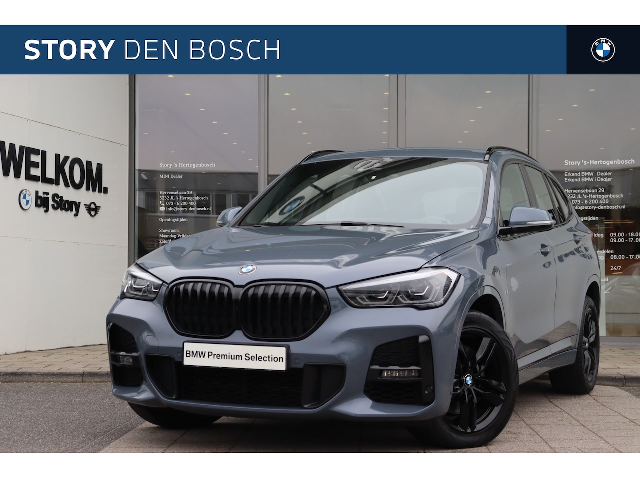 BMW X1 - sDrive20i High Executive M Sport Automaat / Sportstoelen / Achteruitrijcamera / LED / Head - AutoWereld.nl