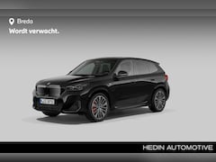 BMW iX1 - xDrive30 67 kWh