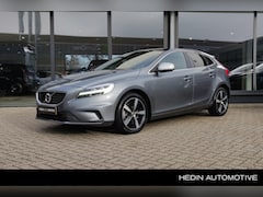 Volvo V40 - T3 Automaat R-Design | Panorama dak | Stoelverwarming | Trekhaak | Dealeronderhouden | LED