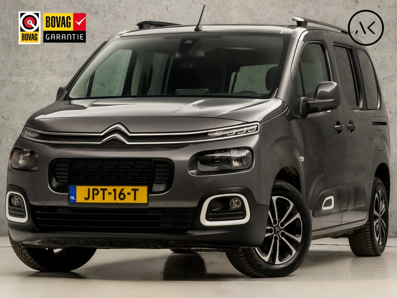Citroën Berlingo - 1.2 PureTech Shine (PANORAMADAK, APPLE CARPLAY, GROOT NAVI, GETINT GLAS, SPORTSTOELEN, PAR - AutoWereld.nl