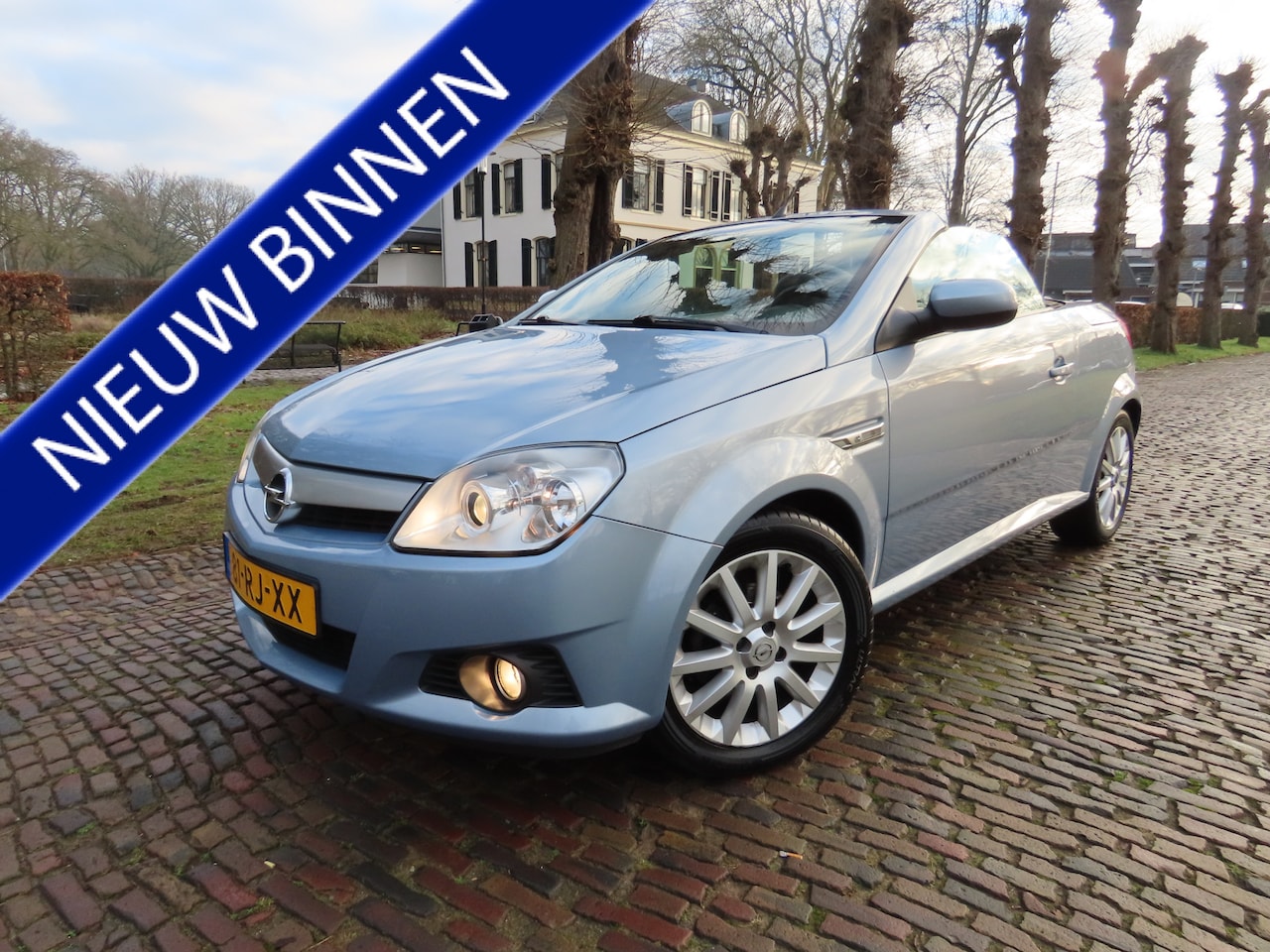 Opel Tigra TwinTop - 1.4-16V Cosmo Airco Leer/Stof Sportstoelen Xenon Lm Velgen - AutoWereld.nl