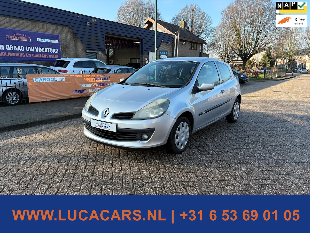 Renault Clio - 1.4-16V Dynamique Luxe Airco NIEUWE APK! - AutoWereld.nl