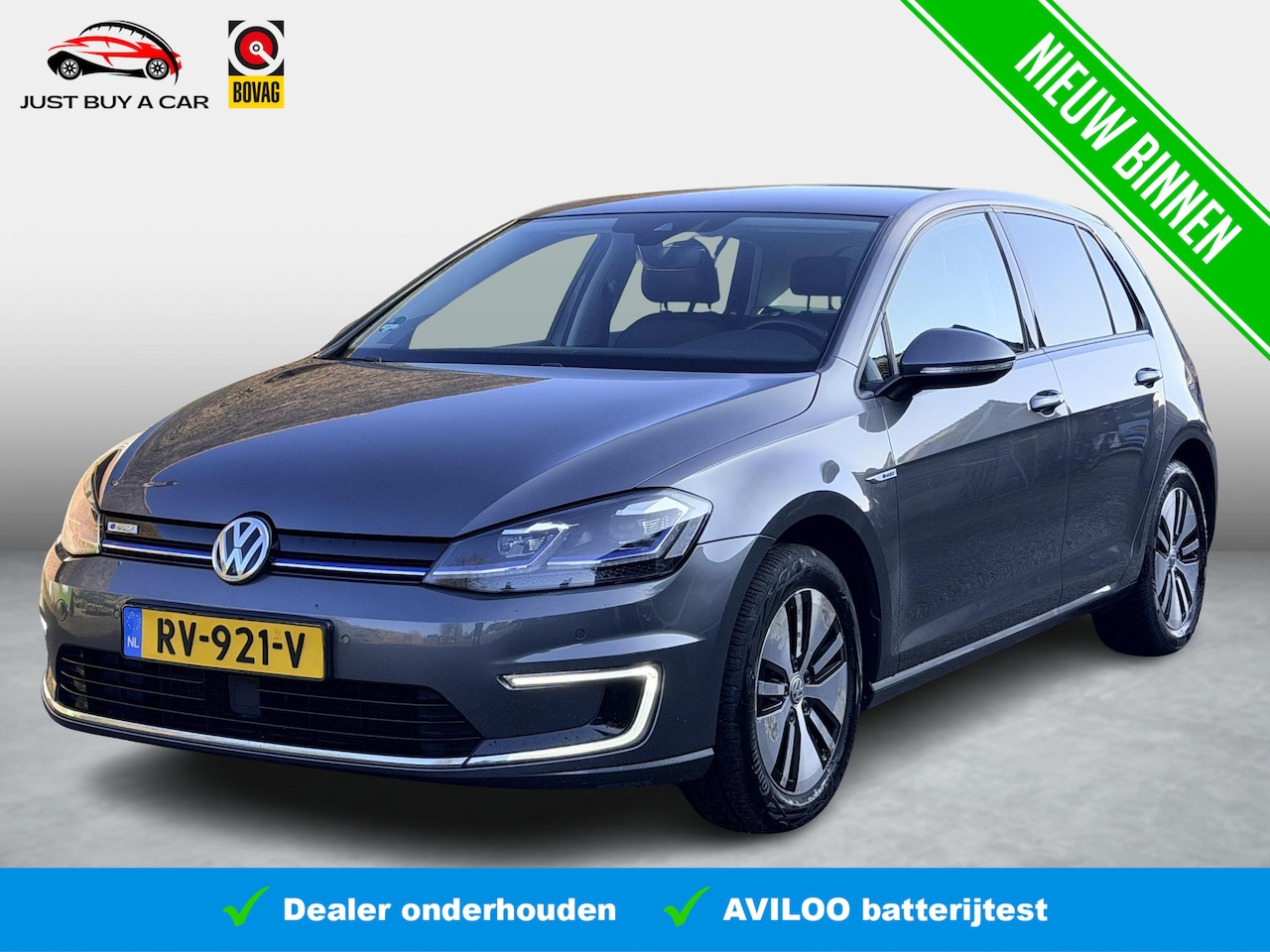 Volkswagen e-Golf - e-Golf SoH 90% / Winter Pakket / Warmtepomp / 3 Fase / Leder-Pakket / 1e Eigenaar / Dealer - AutoWereld.nl
