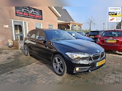 BMW 1-serie - 118i Corporate Lease automaat. Cruise, navi, parkeersensoren, bluetooth , etc. Prijs rijka