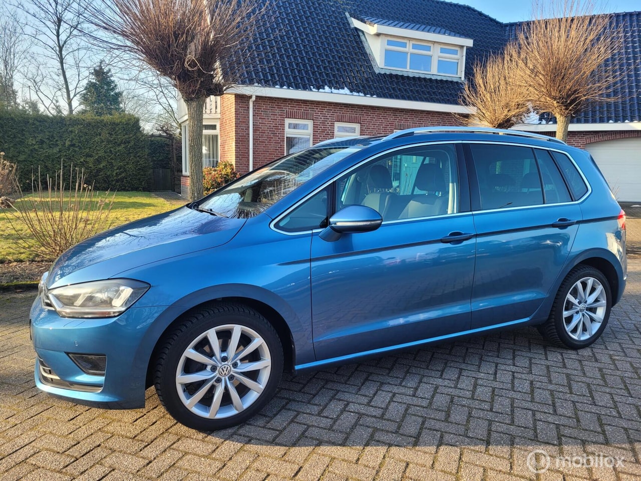Volkswagen Golf Sportsvan - 1.4 TSI Highline 1.4 TSI Highline ,panor dak, navi. - AutoWereld.nl