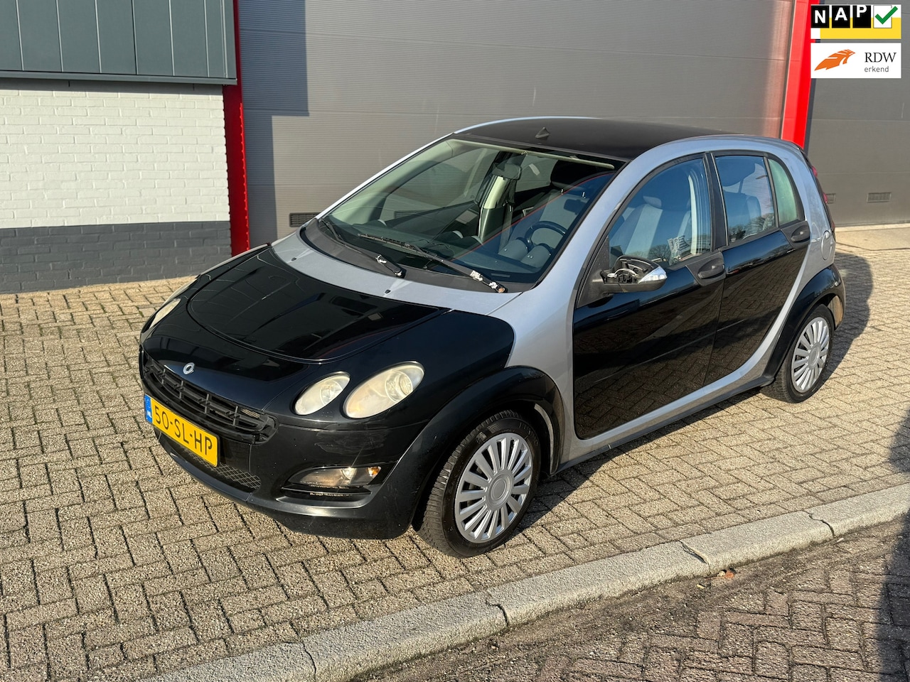 Smart Forfour - 1.1 passion 1.1 passion | Nieuwe apk | - AutoWereld.nl