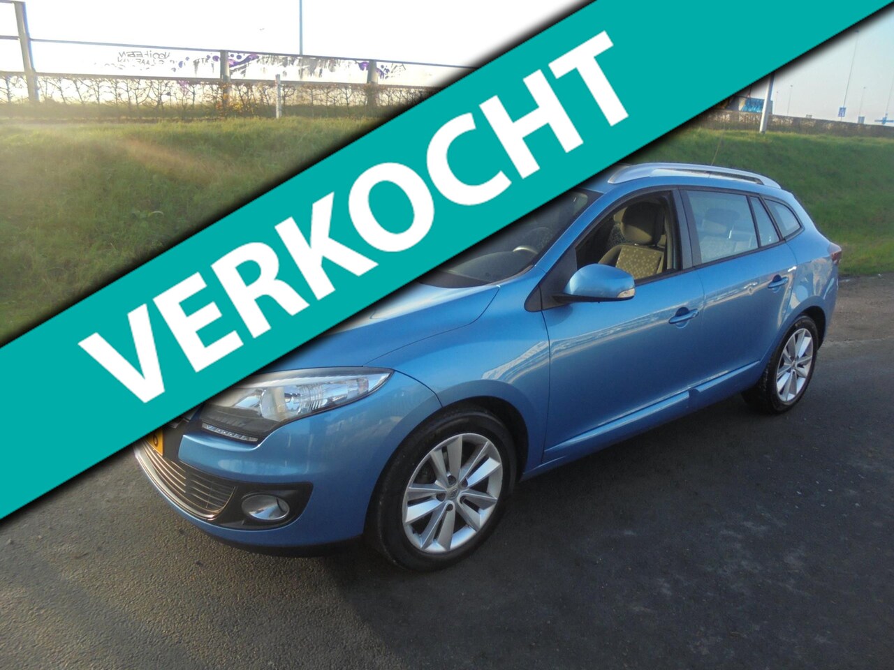 Renault Mégane Estate - Renault Megane 1.5 dci diesel airco ecc lmv navigatie pdc - AutoWereld.nl