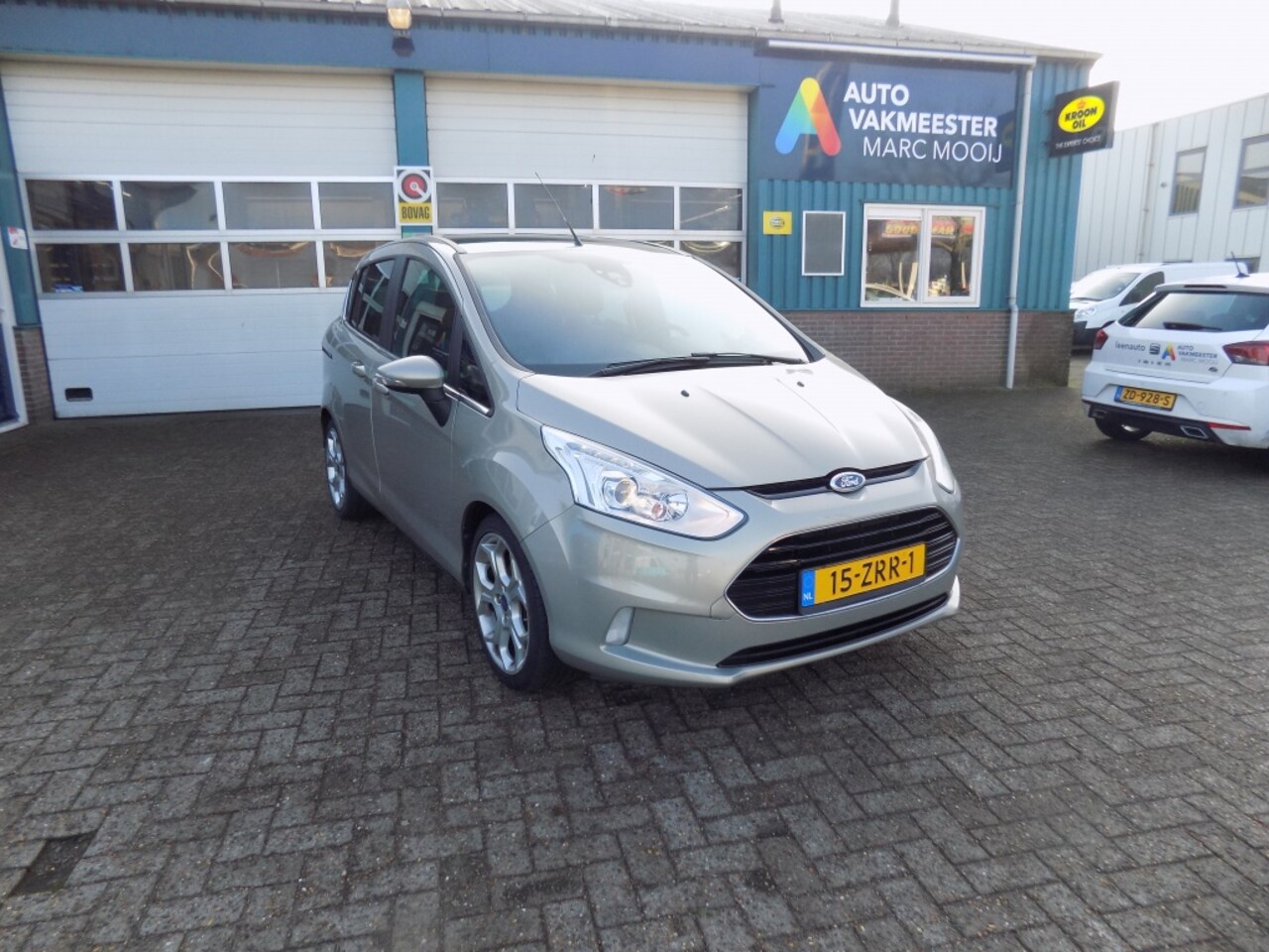 FORD B-MAX