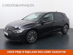 Volkswagen Golf - 1.0 TSI Life | 110 PK | Climate control | Adaptive cruise control | Apple Carplay/Android