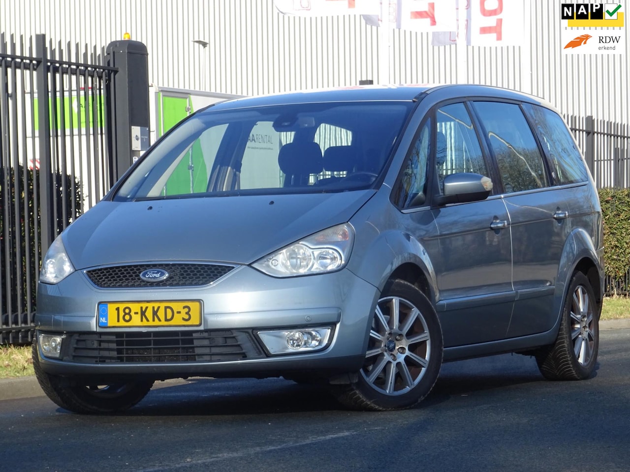 Ford Galaxy - 2.0-16V Ghia Limited 7P. NAP/NAVI/CRUISE/PDC/APK - AutoWereld.nl
