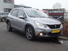 Peugeot 2008 - 1.2 PureTech Signature