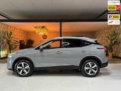 Nissan Qashqai - 1.3 MHEV N-Connecta Garantie Afn. Trekhaak 360 Camera StoelVW Keyless Adoptieve Cruise Lan