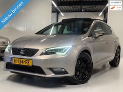 SEAT Leon - 1.2 TSI Style Panoramadak|Leder|LED
