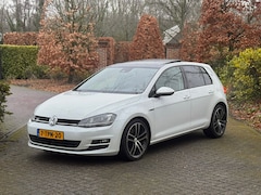 Volkswagen Golf Variant - Highline R Uitvoering Pano. Aut. Leer. Apple. Acc. Camera
