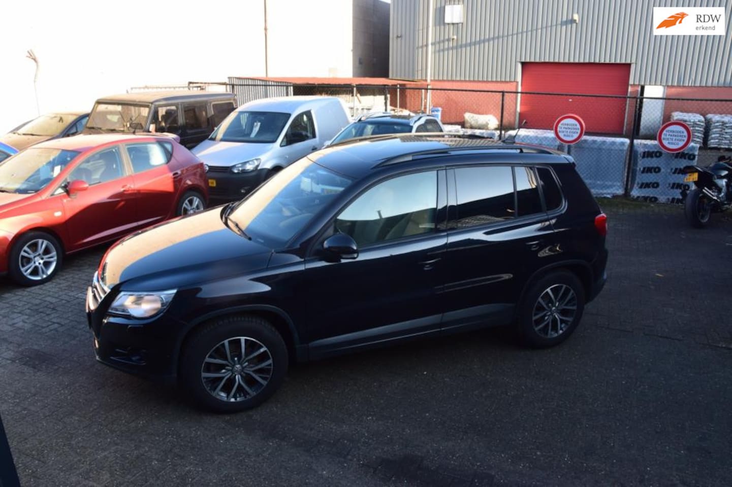 Volkswagen Tiguan - 1.4 TSI Sport&Style - AutoWereld.nl