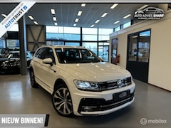 Volkswagen Tiguan - 1.4 TSI 4Motion Comfortline Business R