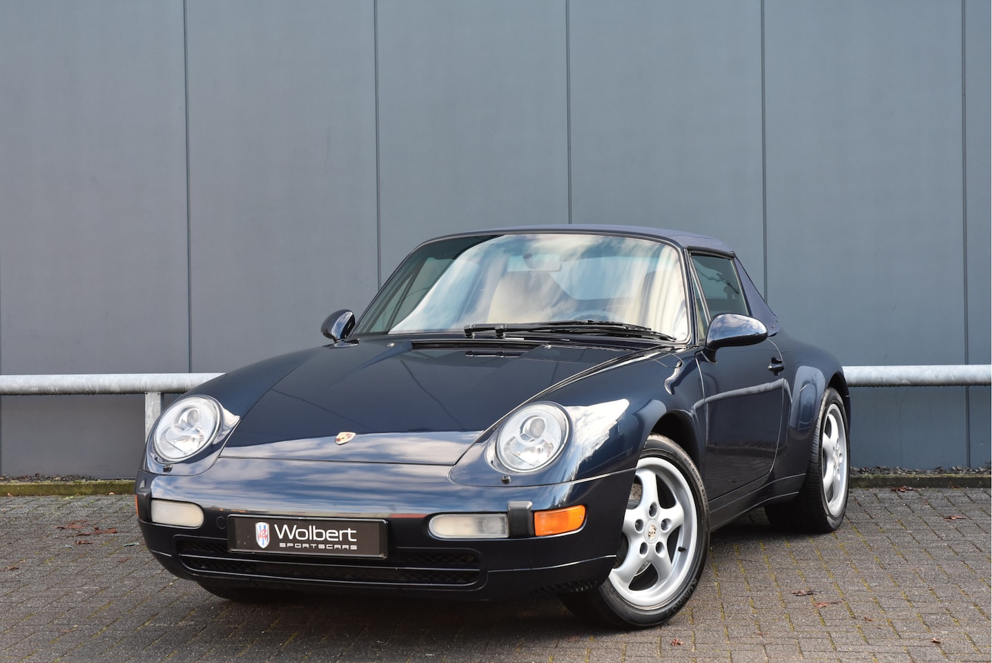 Porsche 911 Cabrio - 993 Carrera 2 - AutoWereld.nl