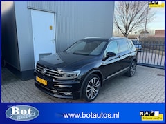 Volkswagen Tiguan Allspace - 1.5 TSI Highline Business R 7p. ECC / CRUISE / PARKEERSENSOREN / CAMERA / EL PANO SCHUIFDA