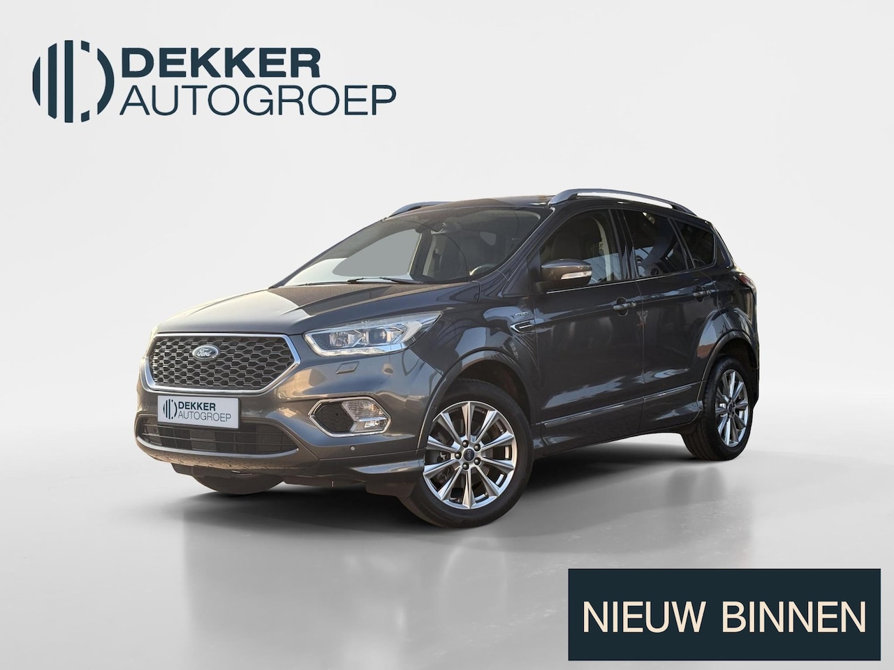 Ford Kuga - 1.5 Vignale 4WD Automaat LEDEREN BEKLEDING I PANORAMA DAK I ELEKTRISCH INKLAPBARE TREKHAAK - AutoWereld.nl