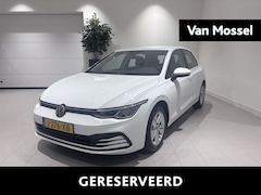 Volkswagen Golf - 1.0 TSI Life 110 PK | Apple Carplay | Parkeersensoren | Sfeerverlichting | Climate Control