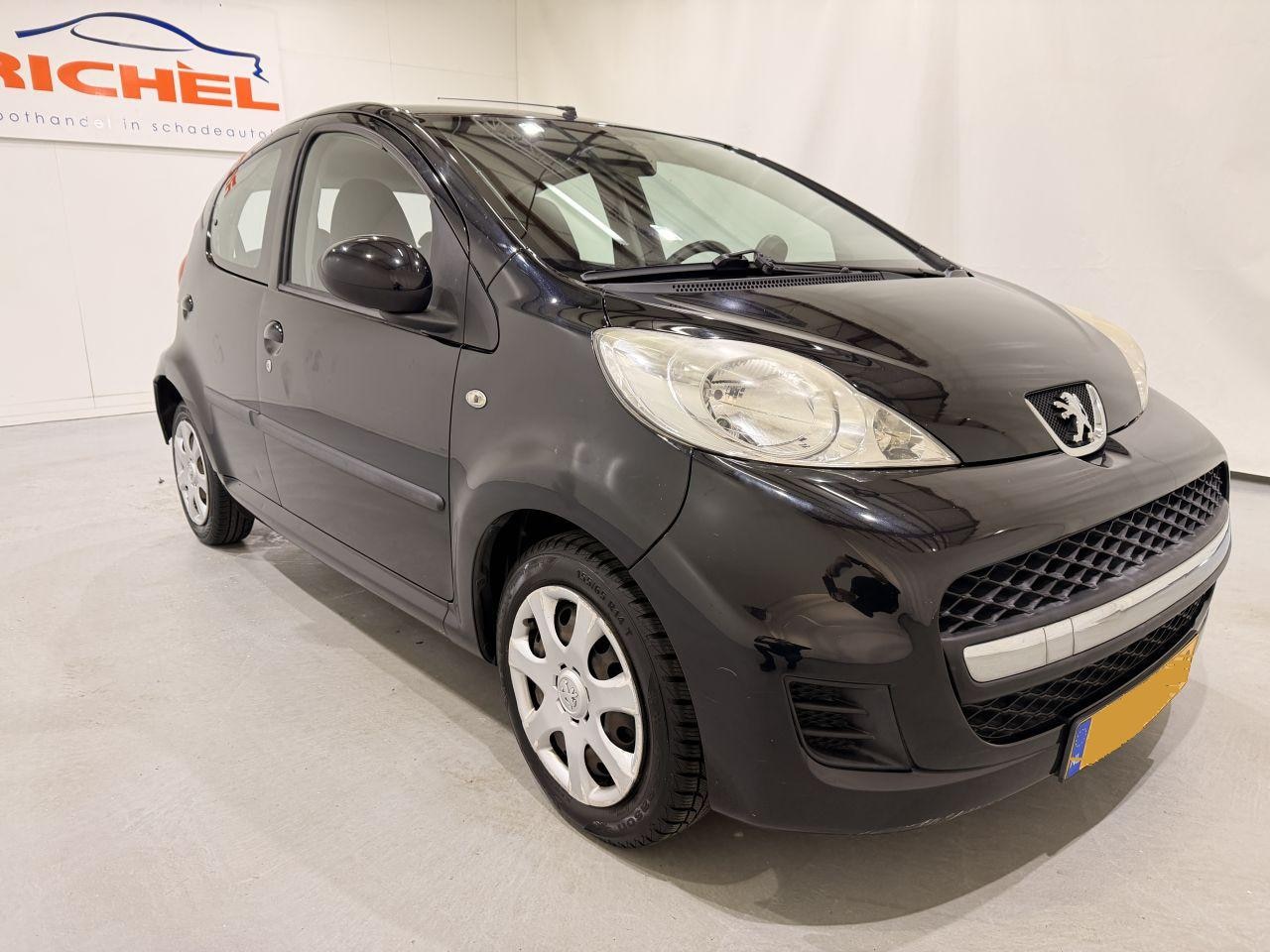 Peugeot 107 - HB 1.0-12V XS Airco - AutoWereld.nl