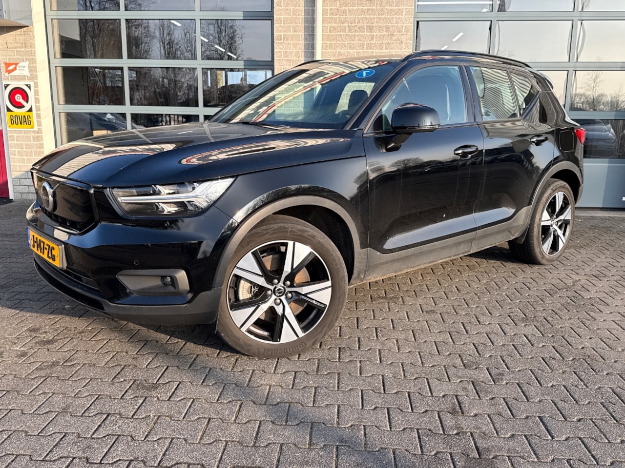 Volvo XC40 - Recharge P8 AWD R-Design |SOH92%| - AutoWereld.nl