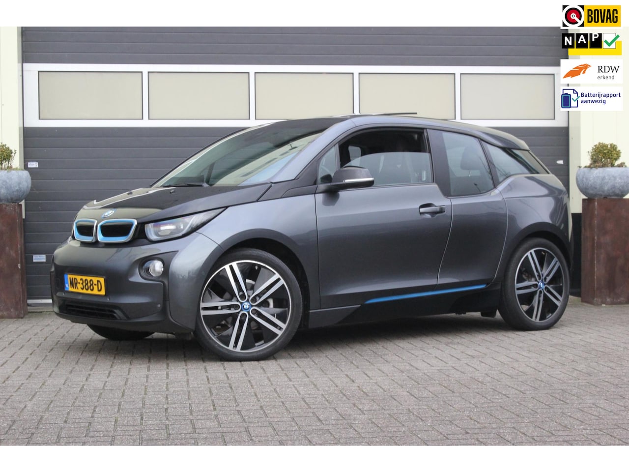 BMW i3 - Basis 94Ah 33 kWh | Schuifdak | Harman/Kardon | - AutoWereld.nl