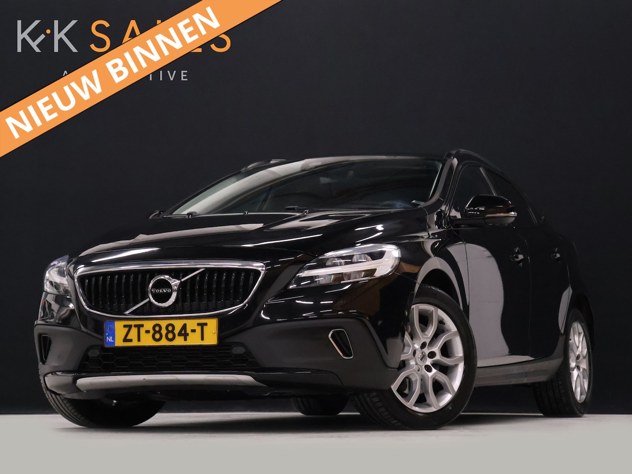 Volvo V40 Cross Country - 1.5 T3 Polar+ Luxury [TREKHAAK, PANORAMADAK, KEYLESS ENTRY, CAMERA, VOL LEDER, STOELVERWAR - AutoWereld.nl