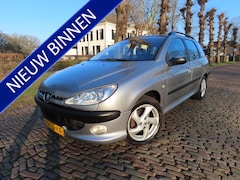 Peugeot 206 SW - 1.6-16V XS Ecc Stuurbekrachtiging Lm Velgen Trekhaak | Apk t/m 2-2-2027 |