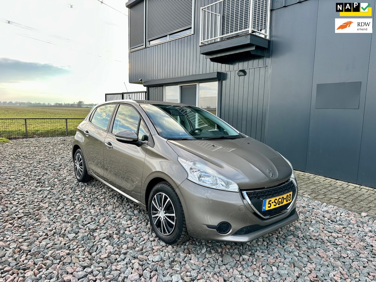 Peugeot 208 - 1.0 Vti Active 1.0 VTi Active - AutoWereld.nl