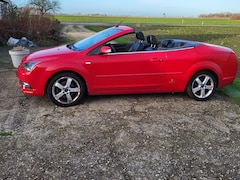 Ford Focus Coupé-Cabriolet - 2.0-16V Titanium