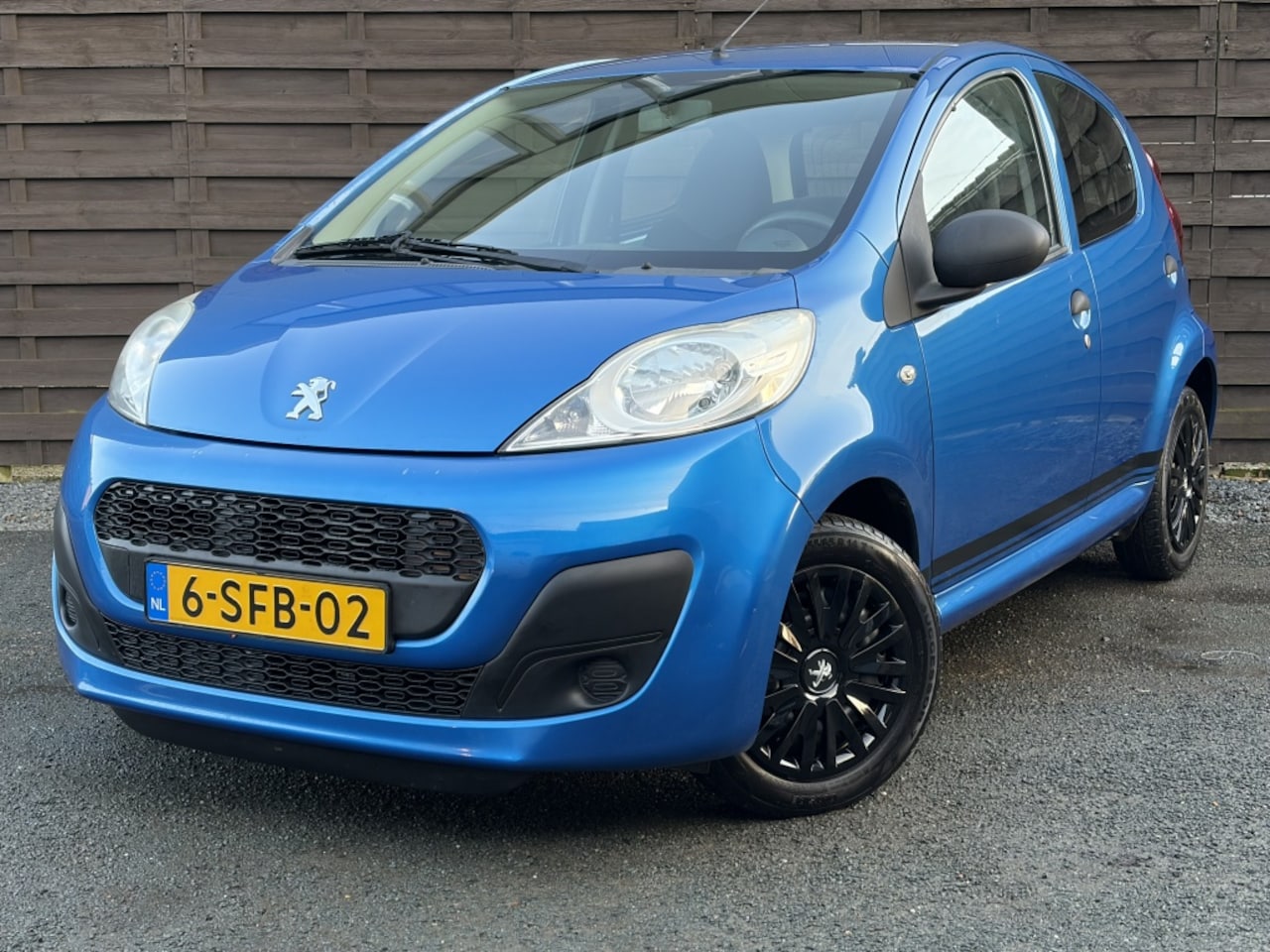 Peugeot 107 - 1.0 Access Accent / Airco / Nieuwe APK - AutoWereld.nl