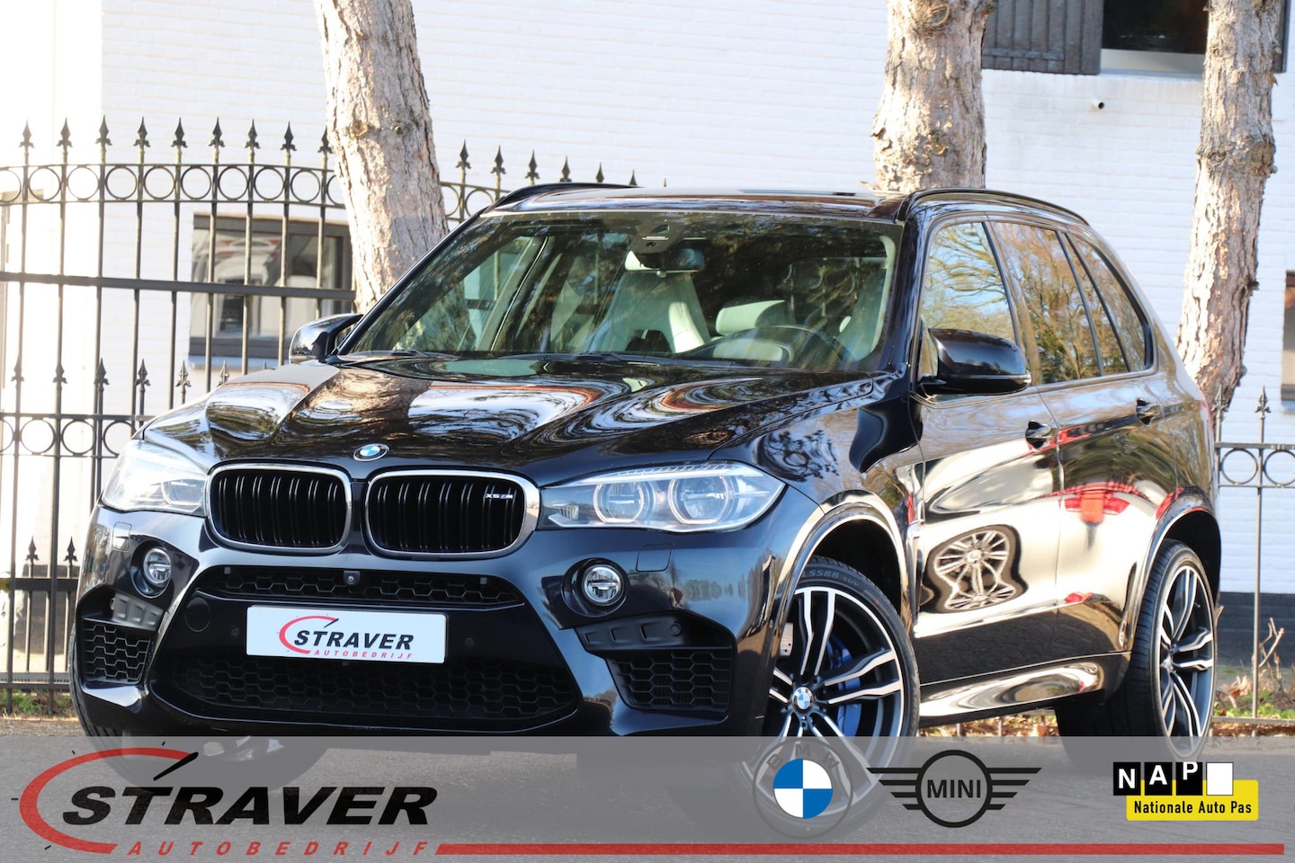 BMW X5 - M |Carbon interieur |Harman/Kardon |Head-up |Surround view - AutoWereld.nl