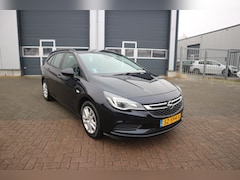Opel Astra Sports Tourer - 1.4 Business+ 1e EIGENAAR