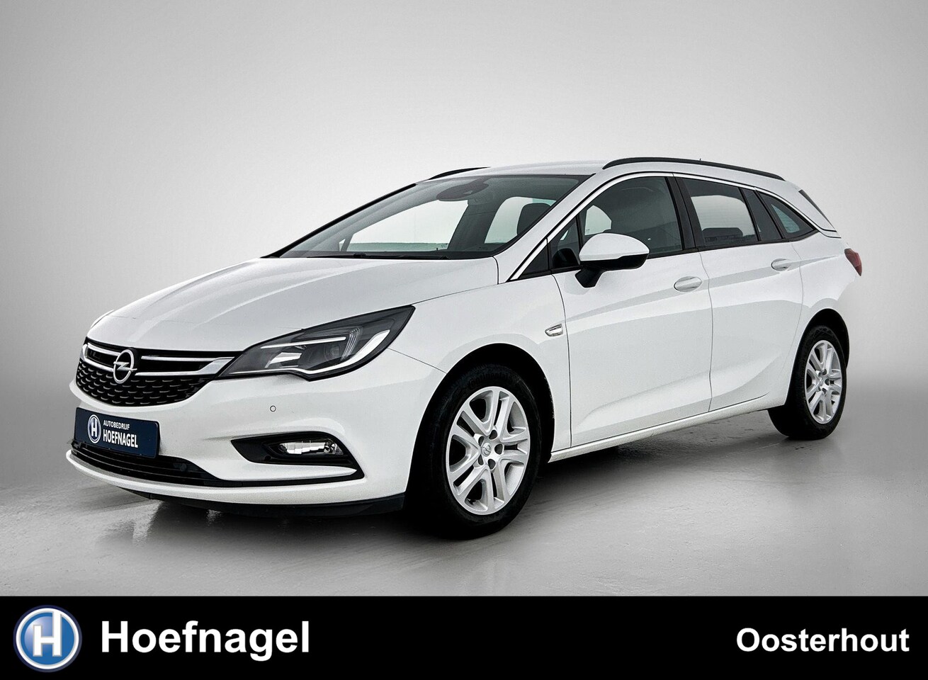 Opel Astra Sports Tourer - 1.0 Turbo Business | Climate Control | Stoelverwarming | Stuurverwarming | Cruise Control - AutoWereld.nl