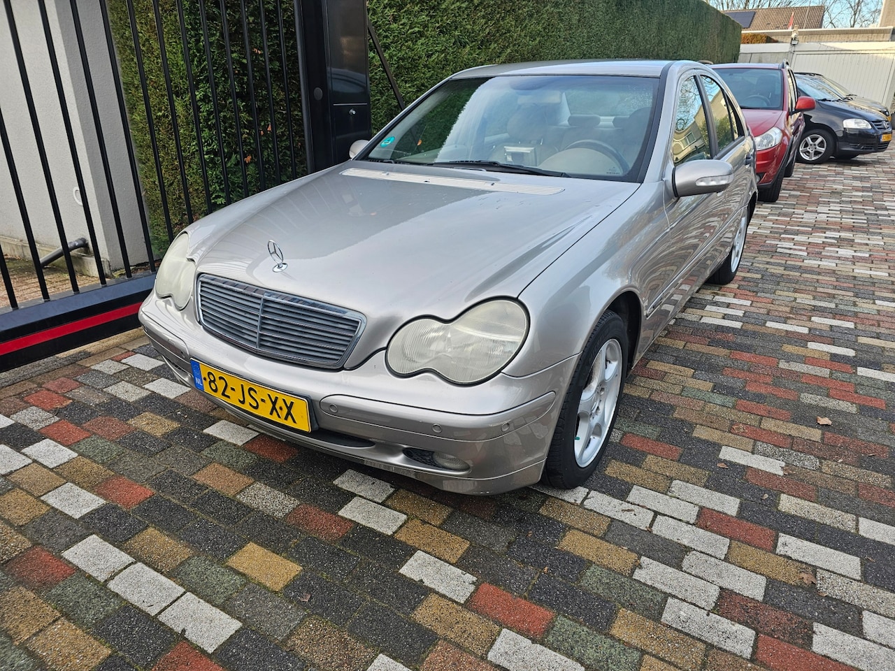 Mercedes-Benz C-klasse - 180 K. Elegance 2002 Automaat - AutoWereld.nl