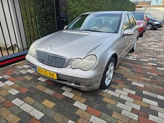 Mercedes-Benz C-klasse - 180 K. Elegance 2002 Automaat