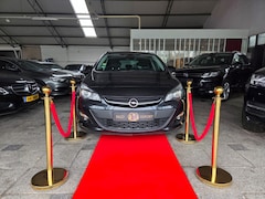 Opel Astra - 1.6 CDTi 6MANUAL Business+ASSIST 2015