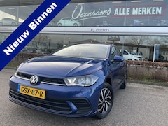 Volkswagen Polo - 1.0 TSI Life Edition Achteruitrijcamera - Cruise control - Airco - Apple carplay - Navigat