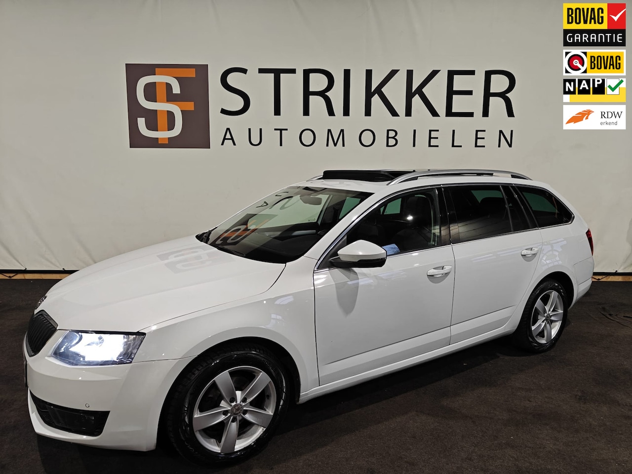 Skoda Octavia Combi - 1.6 TDI Greentech Ambition Business 1.6 TDI Greentech Ambition Business taxi - AutoWereld.nl