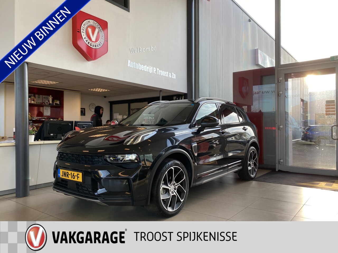 Lynk & Co 01 - 1.5/BLACK PACK/Panoramadak/360° Camera/Keyless/Lane assist/Adaptive cruise control/Navigat - AutoWereld.nl